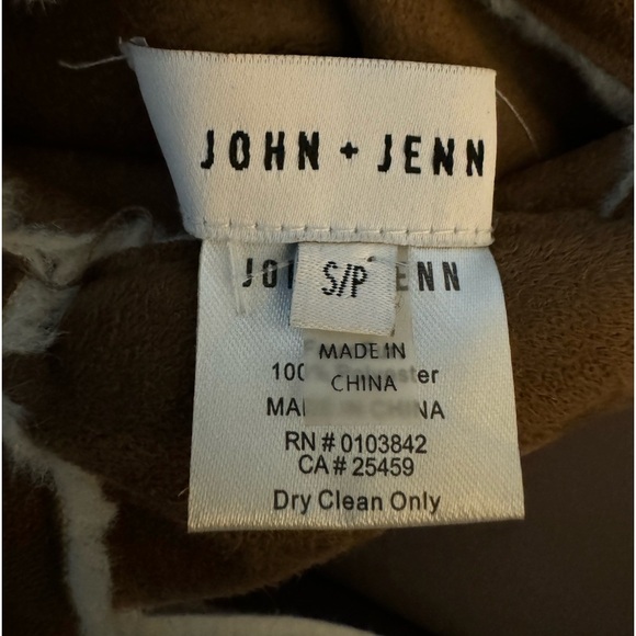 John & Jenn Faux Suede / Faux Fur Super soft long vest Sz Small great condition - Picture 5 of 7